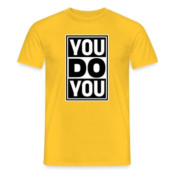 Tu fais ta drôle de confiance en toi sans confiance en toi - T-shirt homme - jaune - Devant - AI Model Male 178 dark (178cm)