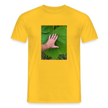 The hand on life - Men's T-Shirt - yellow - Front - AI Model Male 178 dark (178cm)