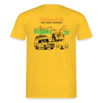 Zuhause ist da, wo Wir Parken - Männer T-Shirt - Gelb - Hinten - AI Model Male 178 dark (178cm)