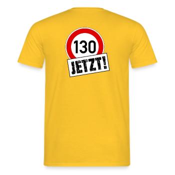 Tempo 130 Jetzt! Tempolimit Aufkleber - Männer T-Shirt - Gelb - Hinten - AI Model Male 178 dark (178cm)