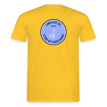 Singliser See Stand-Up-Paddleboard - Männer T-Shirt - Gelb - Hinten - AI Model Male 178 dark (178cm)