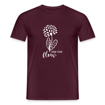 grow your flow - Männer T-Shirt - Ziegelrot - Vorne - AI Model Male 178 light (178cm)