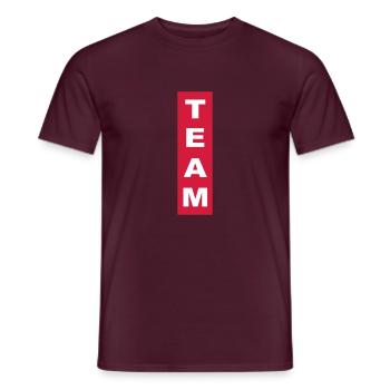 L’équipe - T-shirt homme - rouge brique - Devant - AI Model Male 178 light (178cm)