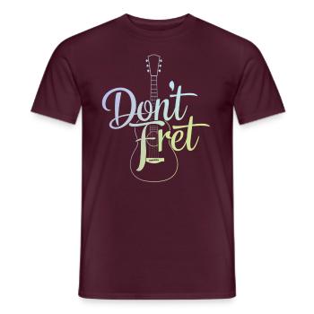 Don't Fret Guitar Art Best Gift For Guitar lover - T-shirt homme - rouge brique - Devant - AI Model Male 178 light (178cm)