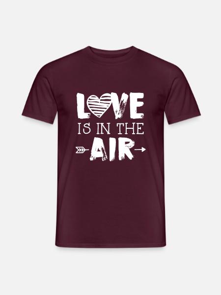 LOVE IS IN THE AIR - Men's T-Shirt - brick red