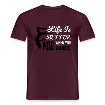 Life Is Better When You Pole Dance - Männer T-Shirt - Ziegelrot - Vorne - AI Model Male 178 light (178cm)