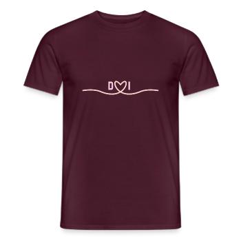 Liebe von D&I - Männer T-Shirt - Ziegelrot - Vorne - AI Model Male 178 light (178cm)