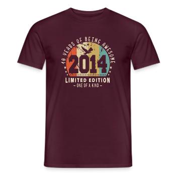 Original Geboren im Jahr 2014 Authentisches Geschenk 2014 Bursdag - Männer T-Shirt - Ziegelrot - Vorne - AI Model Male 178 light (178cm)