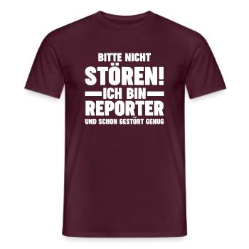 Journalistik Journalist Reporter - Männer T-Shirt - Ziegelrot - Vorne - AI Model Male 178 light (178cm)