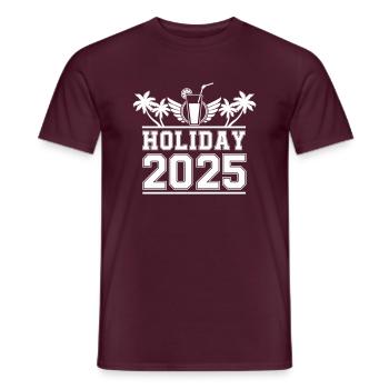 Holiday 2025 - Männer T-Shirt - Ziegelrot - Vorne - AI Model Male 178 light (178cm)