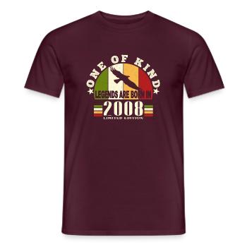 Legend Born 2008 anniversaire 16 ans - T-shirt homme - rouge brique - Devant - AI Model Male 178 light (178cm)