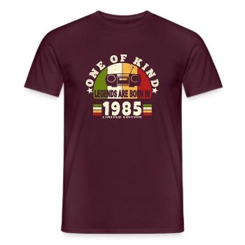 1985 Geburt der Legende 1985 Jahrgang 1985 Geburtstage - Männer T-Shirt - Ziegelrot - Vorne - AI Model Male 178 light (178cm)