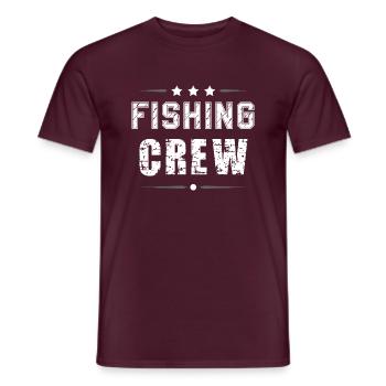 Fishing Crew - Männer T-Shirt - Ziegelrot - Vorne - AI Model Male 178 light (178cm)