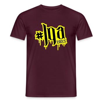 Jga 2025 - Männer T-Shirt - Ziegelrot - Vorne - AI Model Male 178 light (178cm)