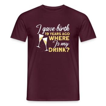 19. Geburtstag Bier Trinken Mutter Mama - Männer T-Shirt - Ziegelrot - Vorne - AI Model Male 178 light (178cm)