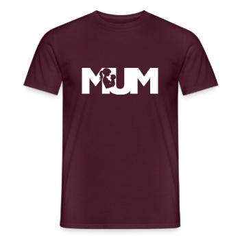 MUM - Männer T-Shirt - Ziegelrot - Vorne - AI Model Male 178 light (178cm)