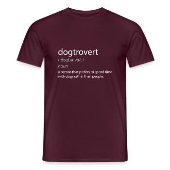 Dogtrovert Dog Lover Définition amusante - T-shirt homme - rouge brique - Devant - AI Model Male 178 light (178cm)