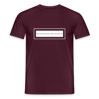 Parole Chrétienne - T-shirt homme - rouge brique - Devant - AI Model Male 178 light (178cm)