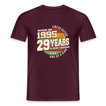 1995 Vintage Retro Classique 29 ans - T-shirt homme - rouge brique - Devant - AI Model Male 178 light (178cm)