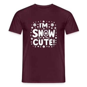 Je suis mignon comme neige - T-shirt homme - rouge brique - Devant - AI Model Male 178 light (178cm)
