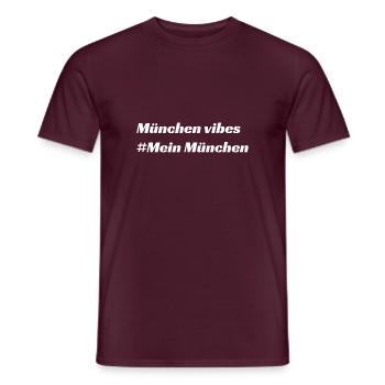 München - Männer T-Shirt - Ziegelrot - Vorne - AI Model Male 178 light (178cm)