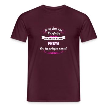 je ne suis pas Parfaite Freya - T-shirt homme - rouge brique - Devant - AI Model Male 178 light (178cm)