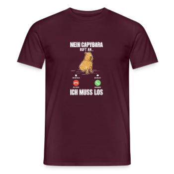 Mein Capybara ruft an Ich muss los Wasserschwein - Männer T-Shirt - Ziegelrot - Vorne - AI Model Male 178 light (178cm)