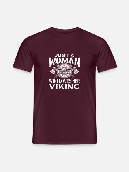 Nur eine Frau, die ihren Wikinger liebt - Nordisch - Männer T-Shirt - Ziegelrot