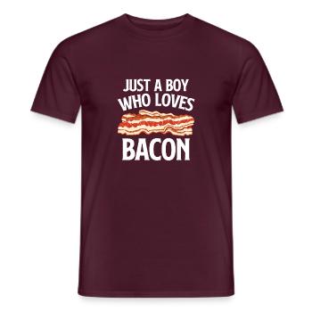 Nur ein Junge, der Speck liebt - BBQ Lover - Männer T-Shirt - Ziegelrot - Vorne - AI Model Male 178 light (178cm)