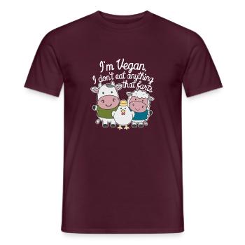 Je suis végétalien Je ne mange rien qui pète - T-shirt homme - rouge brique - Devant - AI Model Male 178 light (178cm)