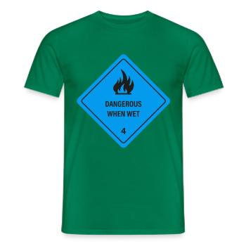 Nass und in Flammen! - Männer T-Shirt - Kelly Green - Vorne - AI Model Male 178 dark (178cm)