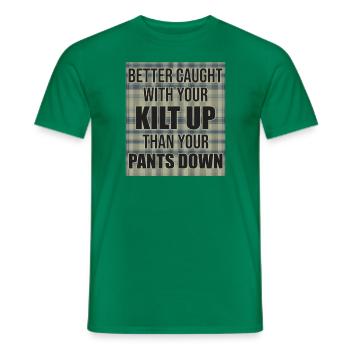 Kilt Up Schottenrock Schottland Männerrock - Männer T-Shirt - Kelly Green - Vorne - AI Model Male 178 dark (178cm)
