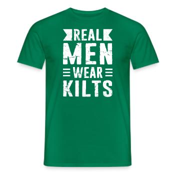 Kilt Männer Spruch Schottenrock - Männer T-Shirt - Kelly Green - Vorne - AI Model Male 178 dark (178cm)