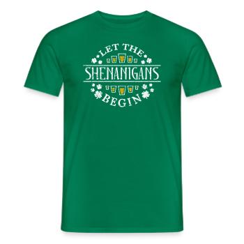 Lets The Shenanigans Begin - Männer T-Shirt - Kelly Green - Vorne - AI Model Male 178 dark (178cm)