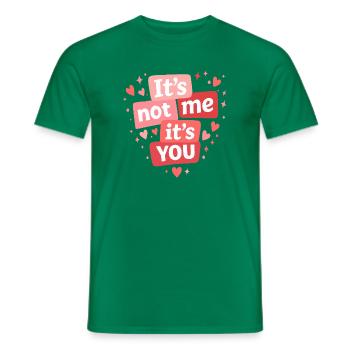 Ce n’est pas moi, c’est toi ta drôle de citation d’amour - T-shirt homme - vert - Devant - AI Model Male 178 dark (178cm)