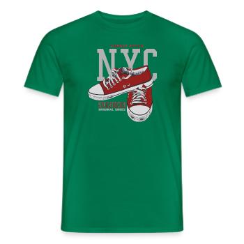 Red Sneakers b - Männer T-Shirt - Kelly Green - Vorne - AI Model Male 178 dark (178cm)