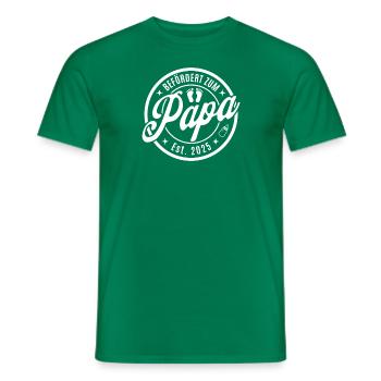 Promu au Papa Est. 2025 - T-shirt homme - vert - Devant - AI Model Male 178 dark (178cm)