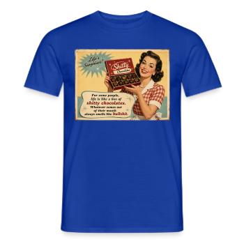 Die süße Ironie des Lebens - Männer T-Shirt - Dunkelblau - Vorne - AI Model Male 178 light (178cm)