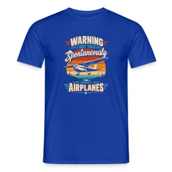 Spontanes Flugzeug-Wortspiel Vintage - Männer T-Shirt - Dunkelblau - Vorne - AI Model Male 178 light (178cm)