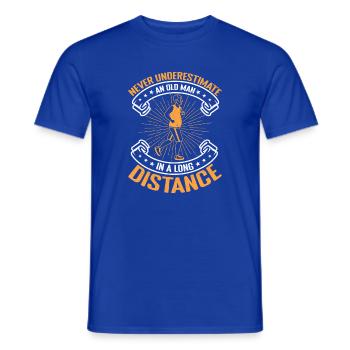 Running Run Never Underestimate An Old Man - Männer T-Shirt - Dunkelblau - Vorne - AI Model Male 178 light (178cm)