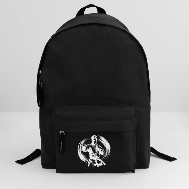 Dynamische Kampfpose Perfekte Karate Silhouette Rucksack