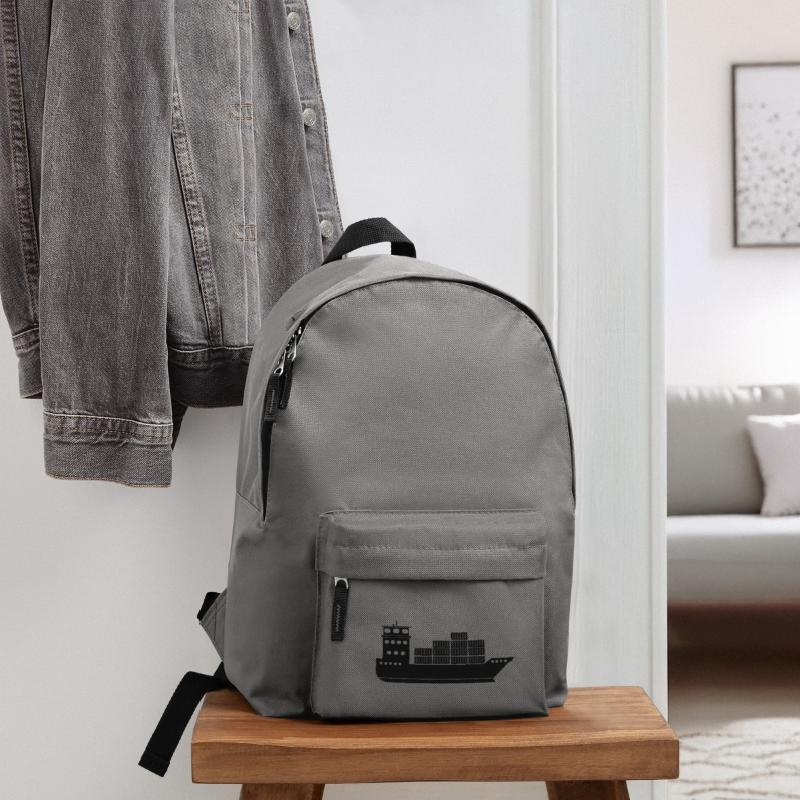 Seecontainerschiff oder Boot mit Containern Rucksack