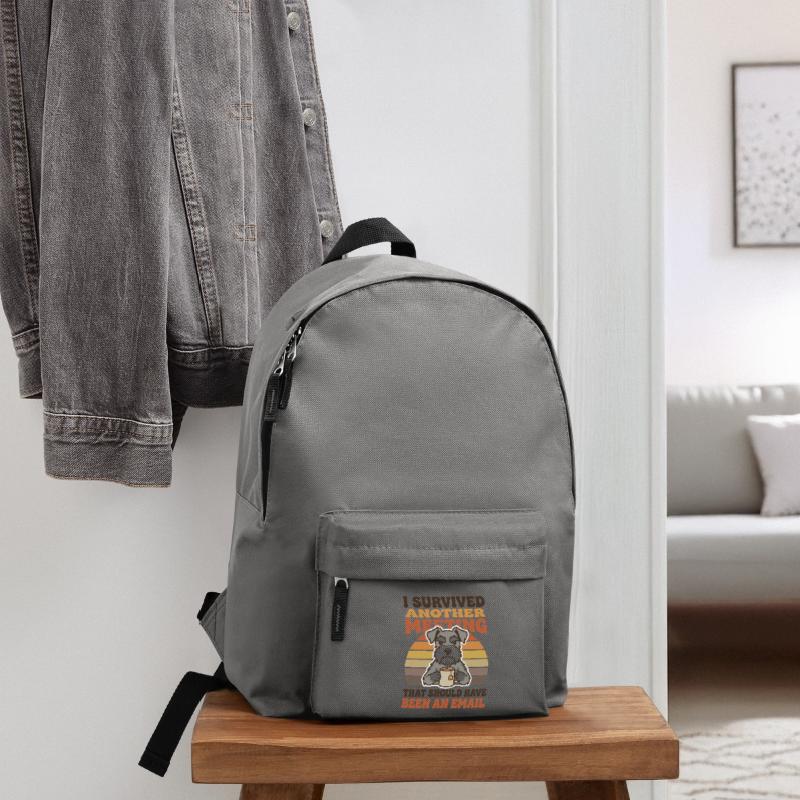 Hat ein weiteres Treffen überlebt. Eigentlich hätte es per E-Mail sein sollen. Rucksack