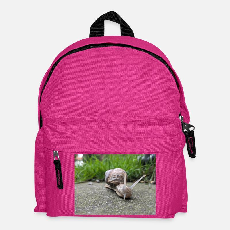 Snails Macro Natural Design - Kids' Backpack - fuchsia