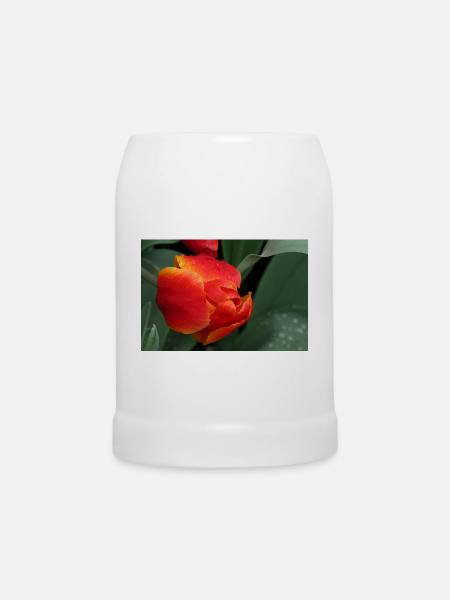Feurige Tulpenfrische - Bierkrug - Weiß