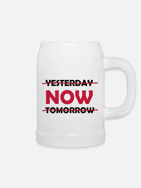 yesterday_now_tomorrow_1 - Bierkrug - Weiß