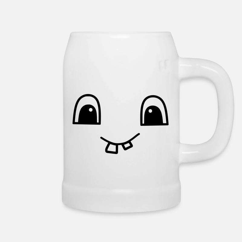 Cute face with two teeth - Bierkrug - Weiß