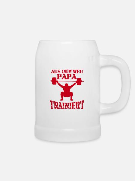 Papa Trainiert - Bierkrug - Weiß