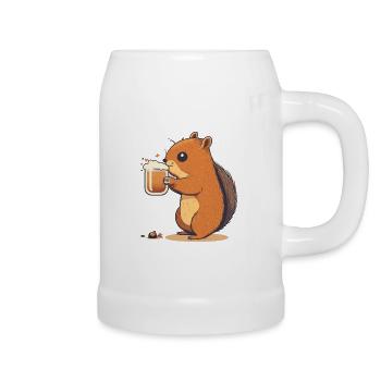 Süßes Eichhörnchen mit Bier - Bierkrug - Weiß - Rechts
