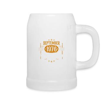 September 1976 geboren Legenden Geburtstag - Bierkrug - Weiß - Rechts